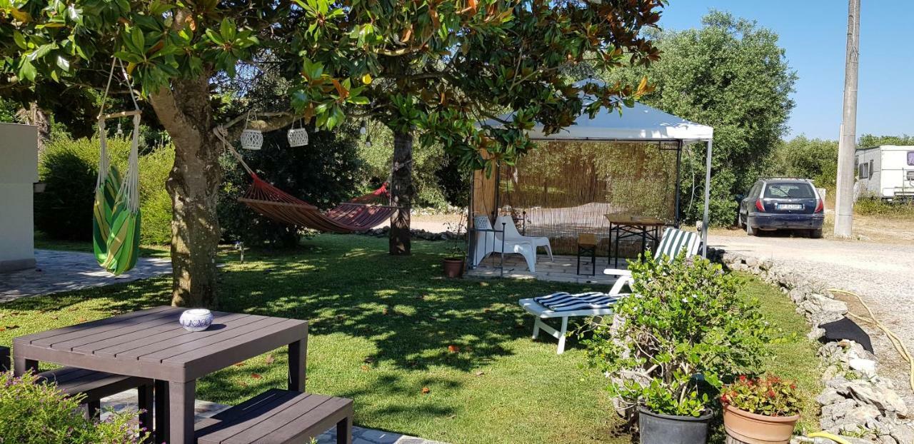 メレンドゥーニョ La Macchia Bed & Breakfast エクステリア 写真
