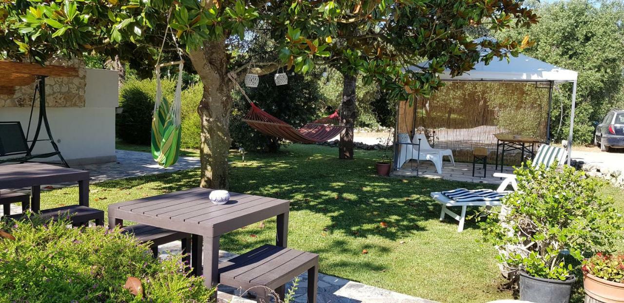 メレンドゥーニョ La Macchia Bed & Breakfast エクステリア 写真